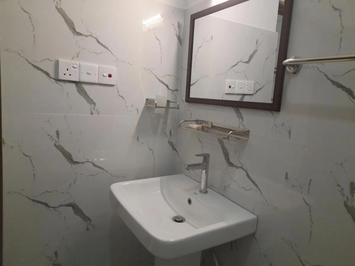 Gloria Inn Νεγκόμπο Πανσιόν