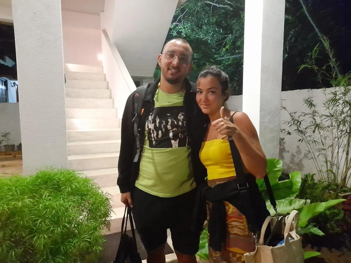 Πανσιόν Gloria Inn Νεγκόμπο